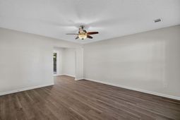 228 Trickle Drive photo 4