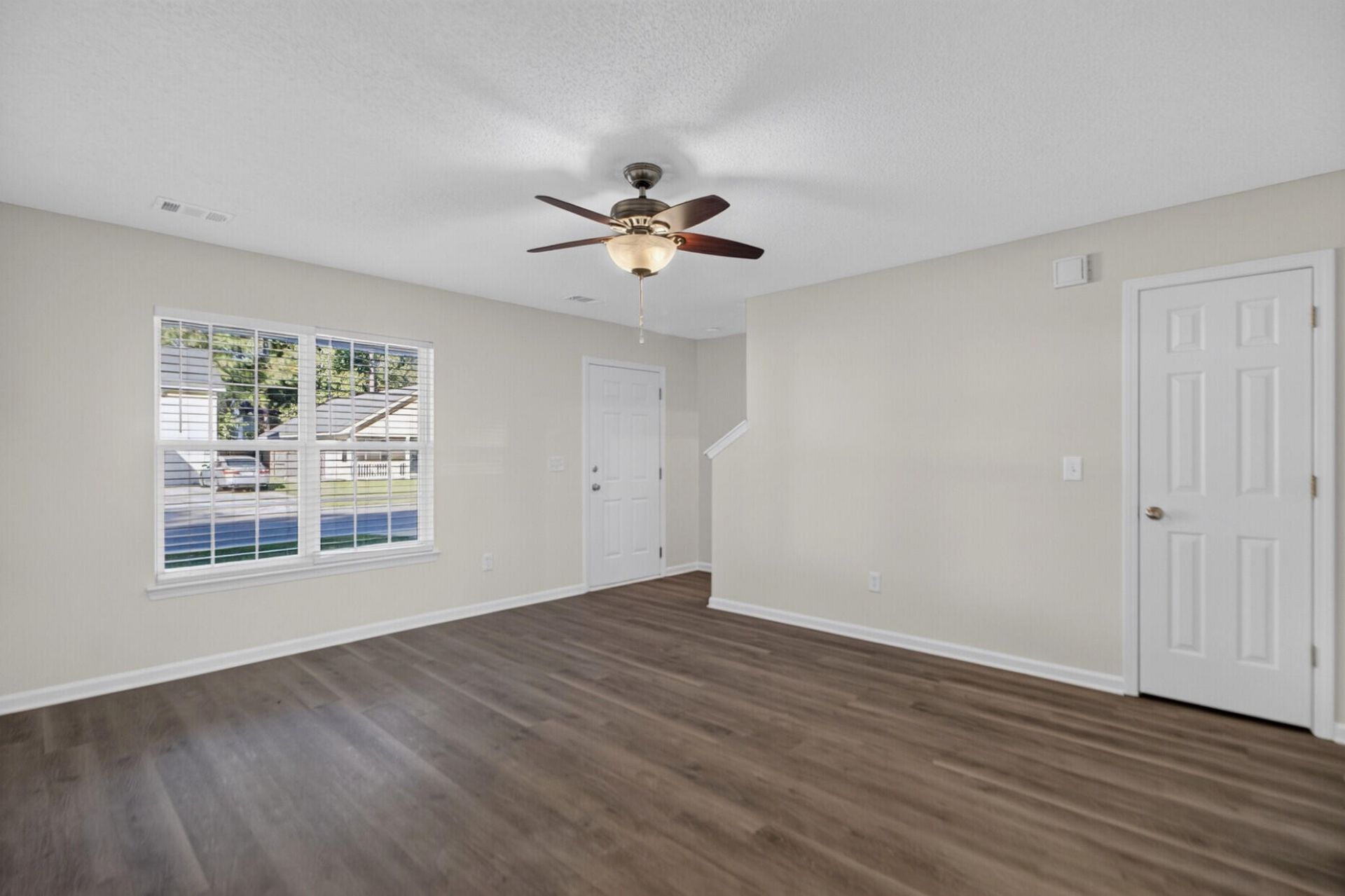 228 Trickle Drive Photo 5