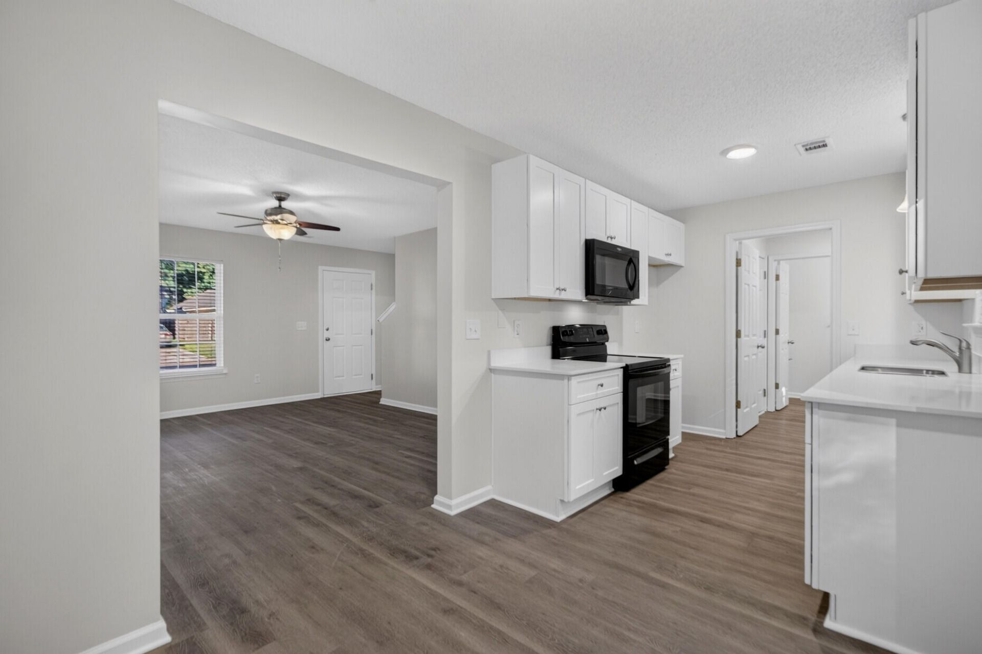 228 Trickle Drive Photo 7