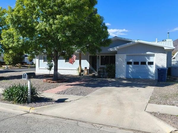 907 Sunset Street , Socorro, NM 87801