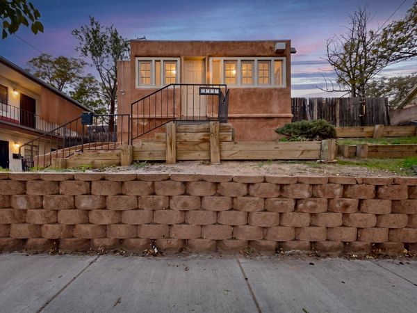1404 Dr Martin Luther King Jr Avenue NE, Albuquerque, NM 87106