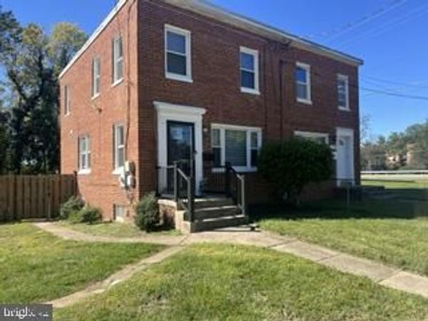 CAPITOL HEIGHTS, MD 20743
