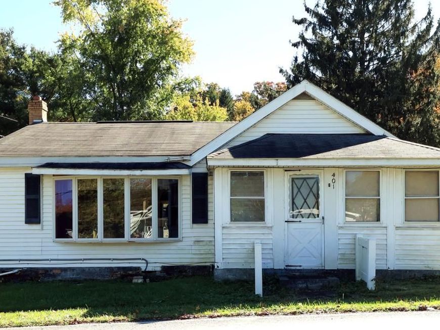 401 S Moshannon Avenue , Snow Shoe, PA 16874 Main Photo