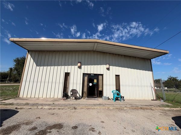 1120 B And B Road , Unit 4, Seguin, TX 78155