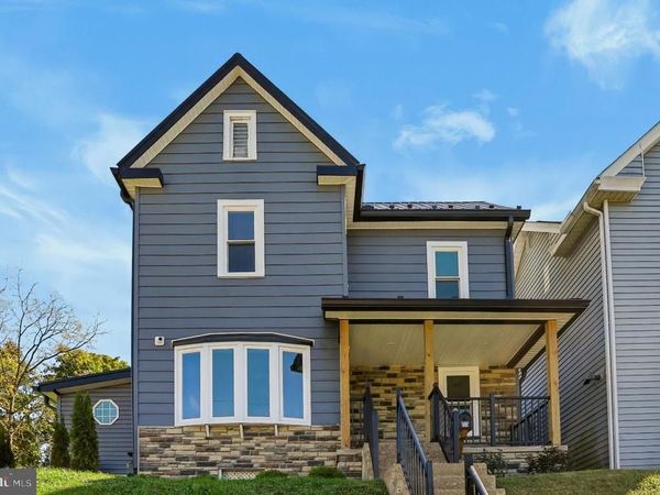 304 6TH AVENUE , BURNHAM, PA 17009
