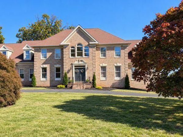 7966 WELLINGTON DRIVE, WARRENTON, VA 20186