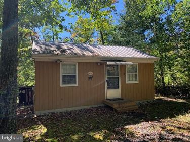 649 WETZEL HOLLOW LANE, MAURERTOWN, VA 22644