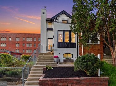 6003 CEDARHURST STREET, PHILADELPHIA, PA 19143