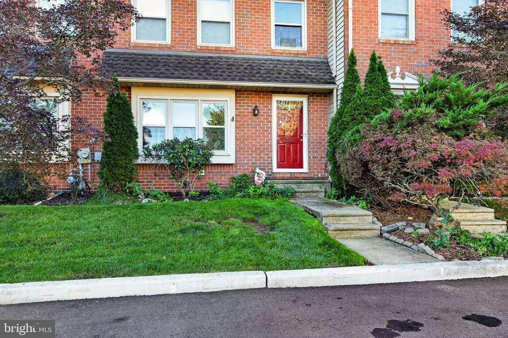 4039 Lantern Lane, Skippack, PA 19474 Main Photo
