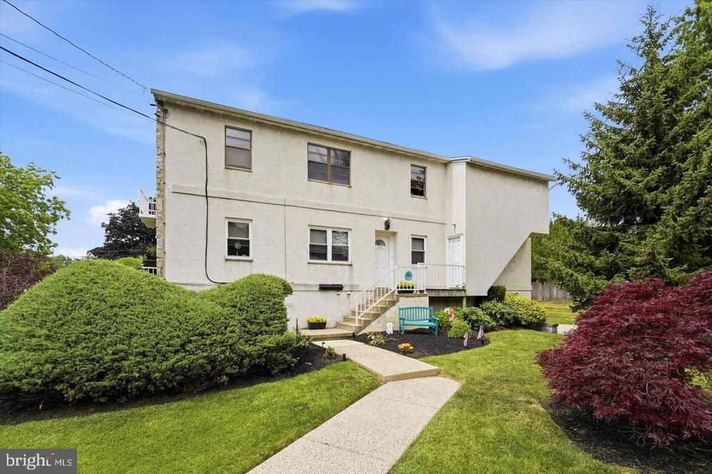 710 WILLOW STREET , LANSDALE, PA 19446