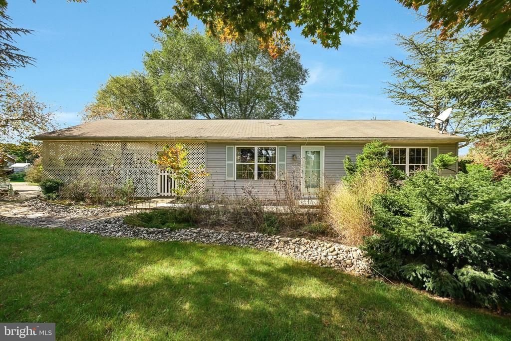 31 JACOB DRIVE , BETHEL, PA 19550