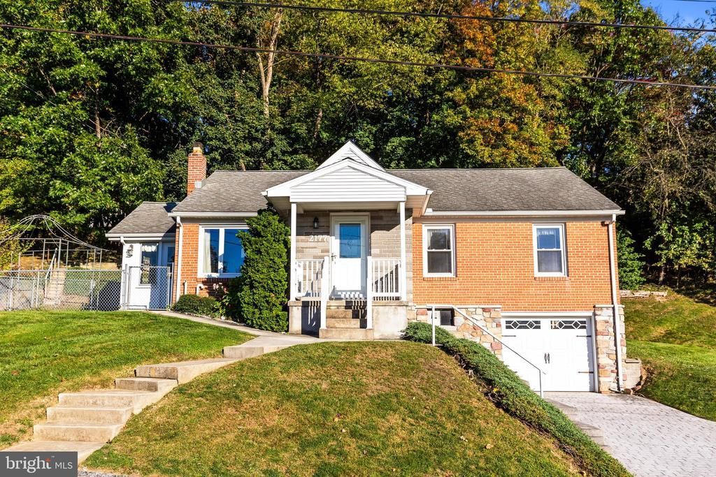 2177 Fineview Road , York, PA 17406 Main Photo