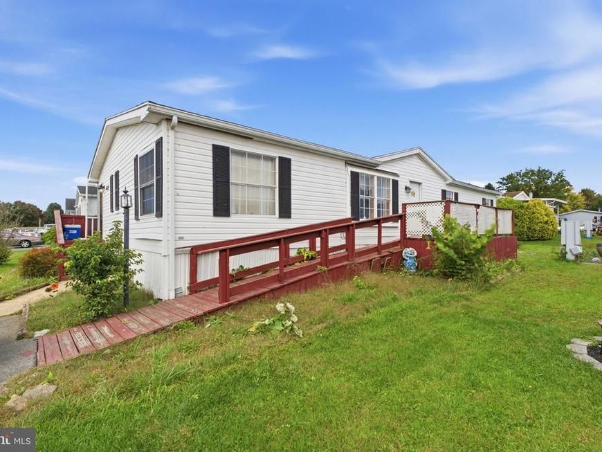 405 Pheasant Ridge Circle , Lancaster, PA 17603 Main Photo
