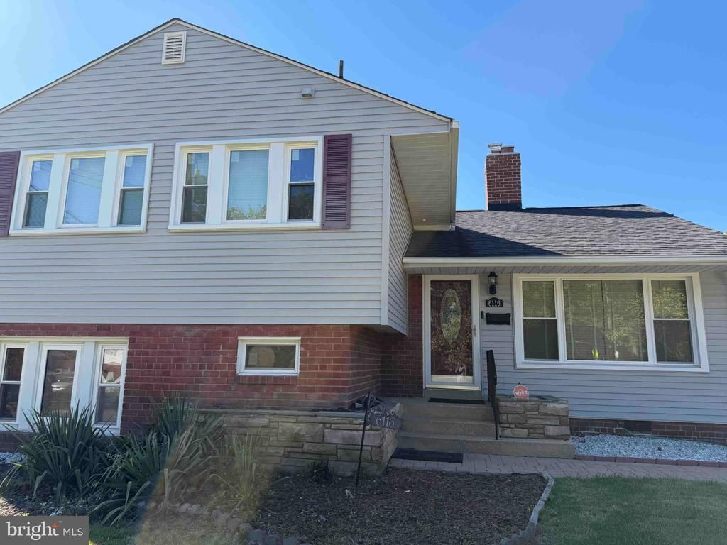 6116 85TH PLACE , HYATTSVILLE, MD 20784