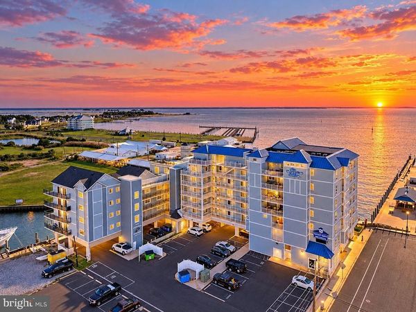 1 DOCK STREET , Unit 301, CRISFIELD, MD 21817