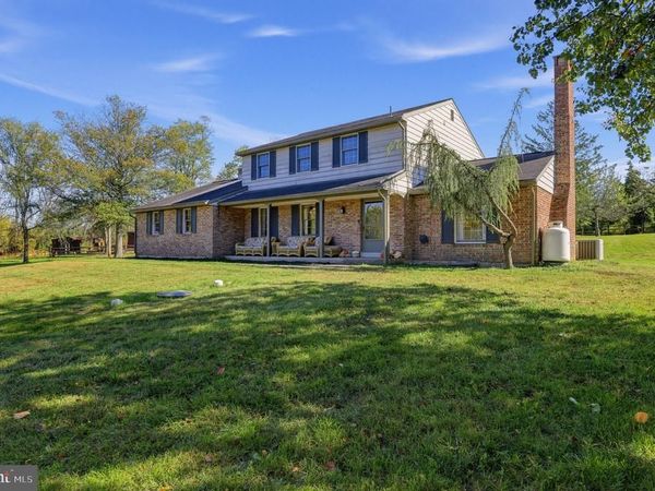 187 AMITY PARK ROAD, DOUGLASSVILLE, PA 19518
