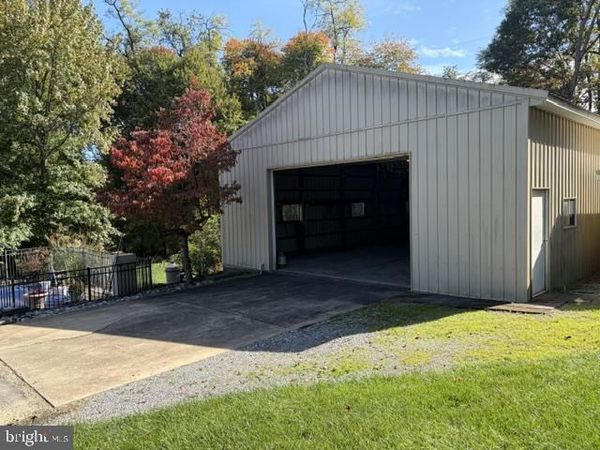 438 PENNSY ROAD , NEW PROVIDENCE, PA 17560