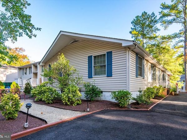 297 OCEAN PKWY, OCEAN PINES, MD 21811