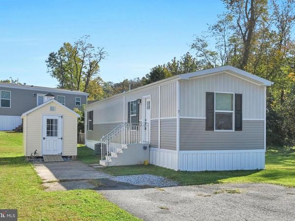 7 2ND STREET , YORK, PA 17406