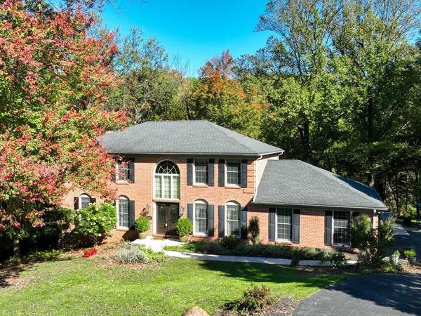 3657 CIMMERON ROAD, YORK, PA 17402