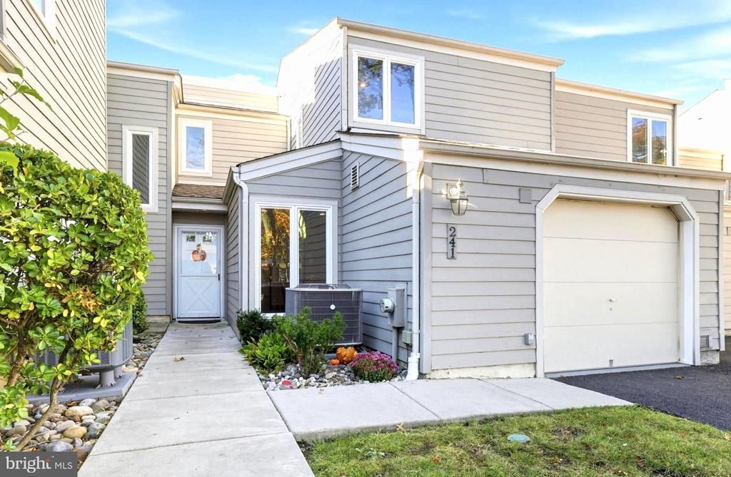 241 HASTINGS COURT , DOYLESTOWN, PA 18901