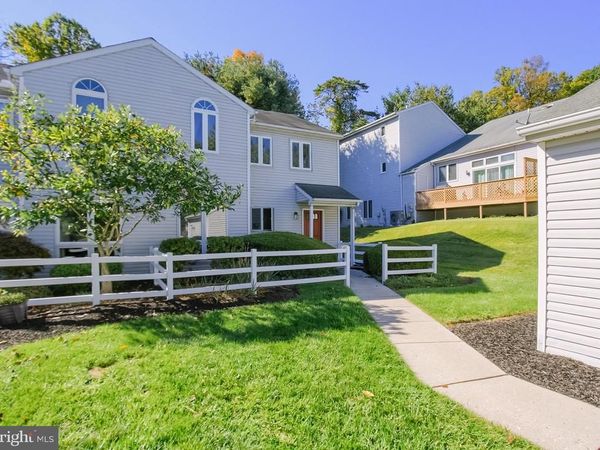 1821 CREEK VIEW COURT , NEW CUMBERLAND, PA 17070