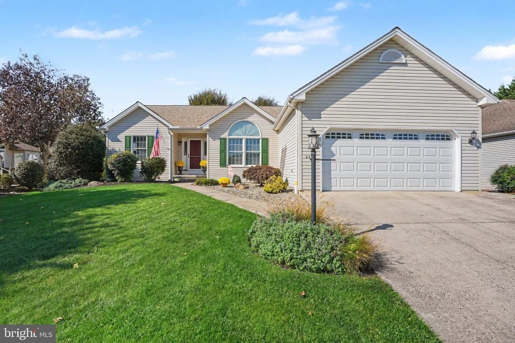 2483 Cope Drive , Mechanicsburg, PA 17055 Main Photo
