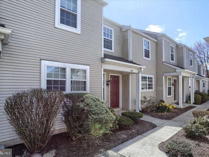 905 Cambridge Ct , Palmyra, PA 17078 Main Photo