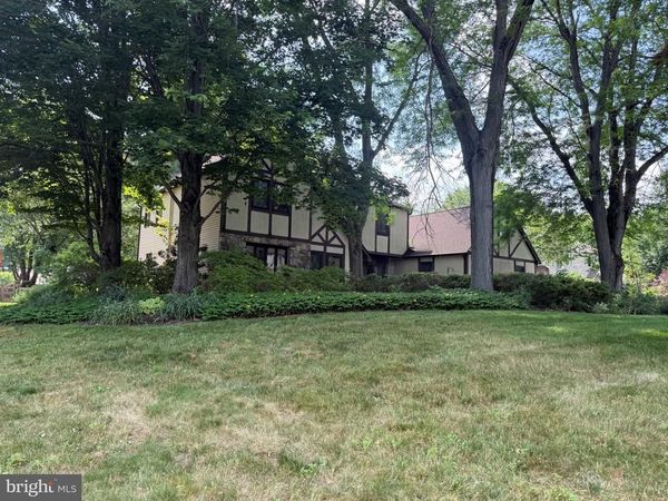 905 HAMILTON DRIVE, YARDLEY, PA 19067