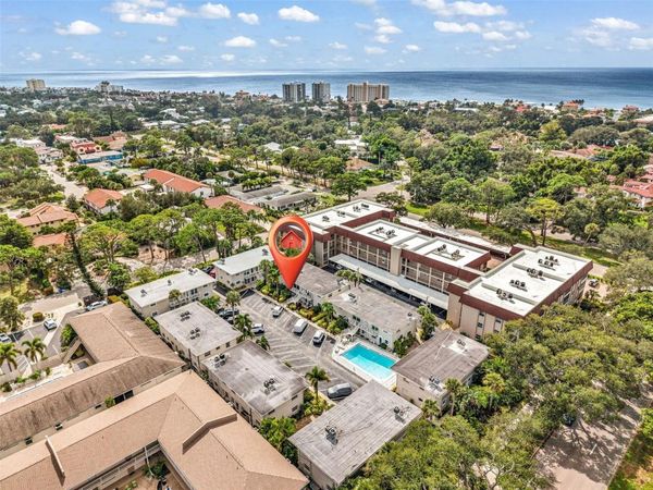 521 W VENICE AVENUE, Unit 21, VENICE, FL 34285