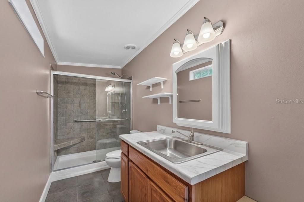 701 Fish Lips Lane, Ruskin, FL 33570 Photo