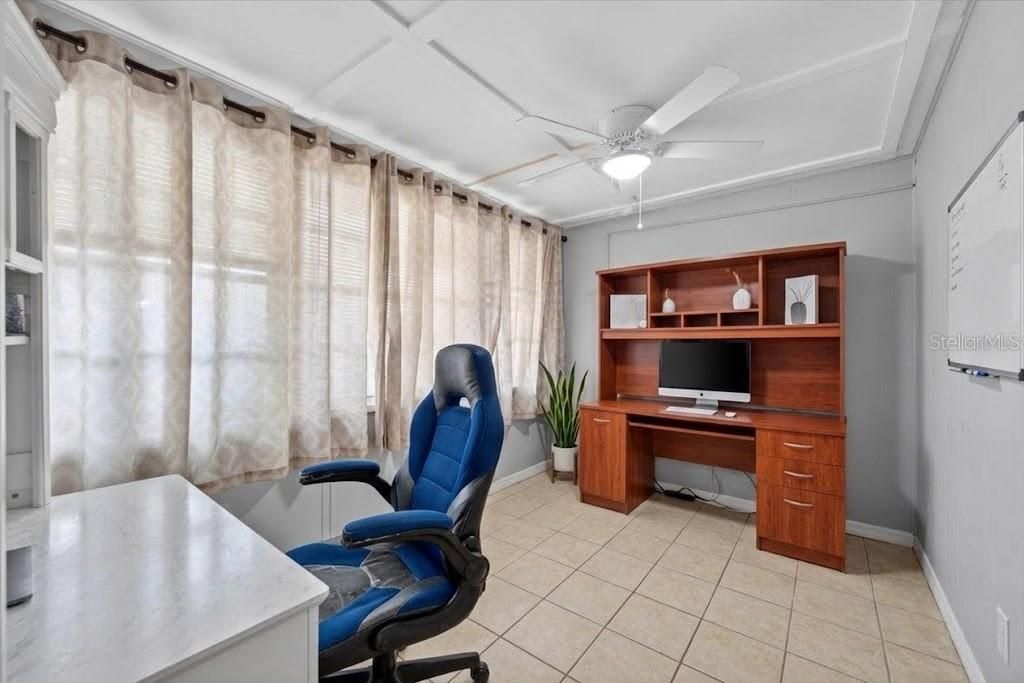 701 Fish Lips Lane, Ruskin, FL 33570 Photo
