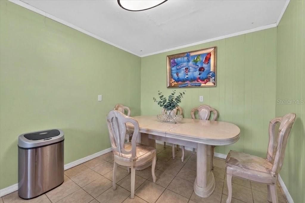 701 Fish Lips Lane, Ruskin, FL 33570 Photo