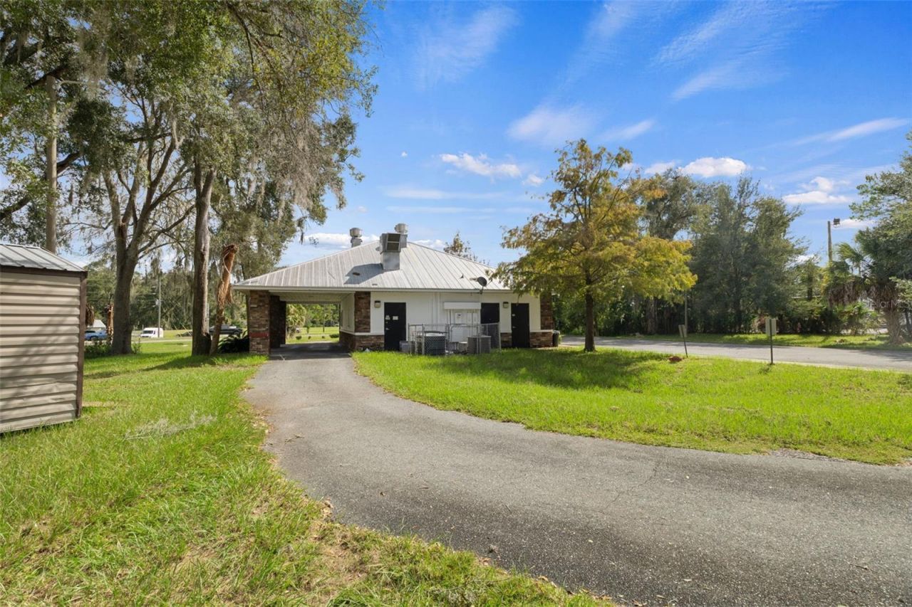 1708 N Young Boulevard , Chiefland, FL 32626 Photo