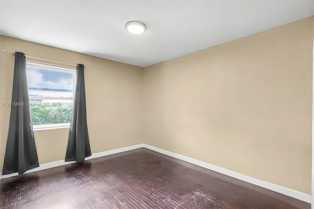 320 NW 132nd St, North Miami, FL 33168 Photo
