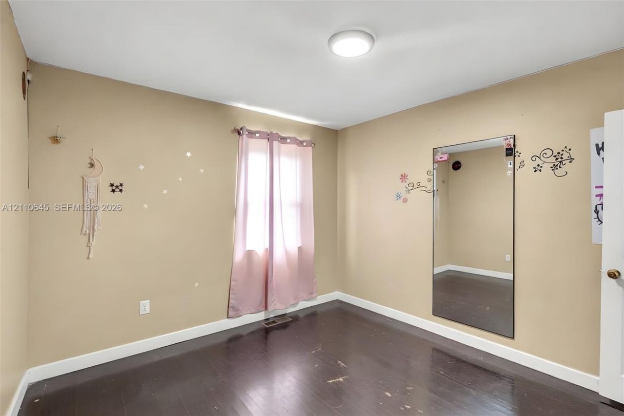 320 NW 132nd St, North Miami, FL 33168 Photo