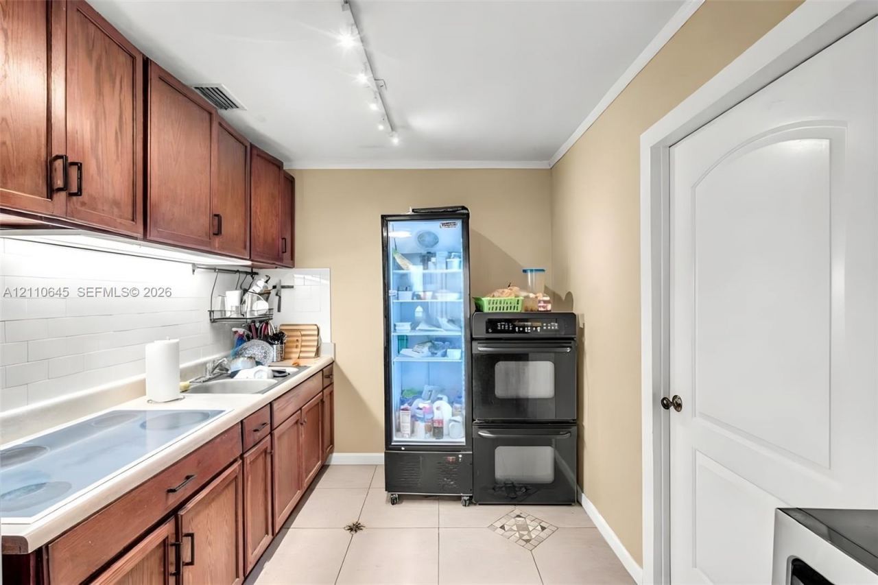 320 NW 132nd St, North Miami, FL 33168 Photo