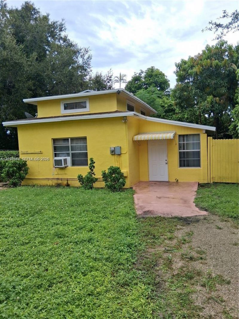 118 NE 118th St , Miami, FL 33161 Photo