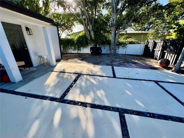 7844 SW 57th Ter , Miami, FL 33143