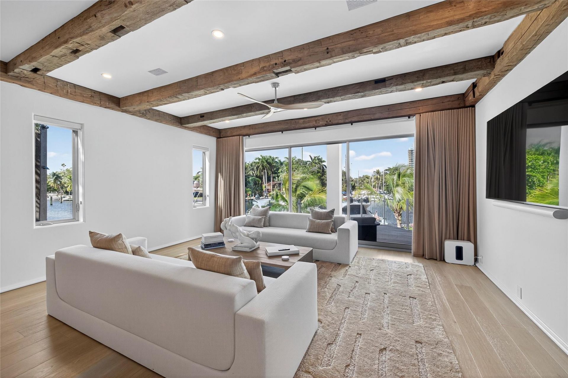 621 SW 5 Place, Fort Lauderdale, FL 33315 Photo