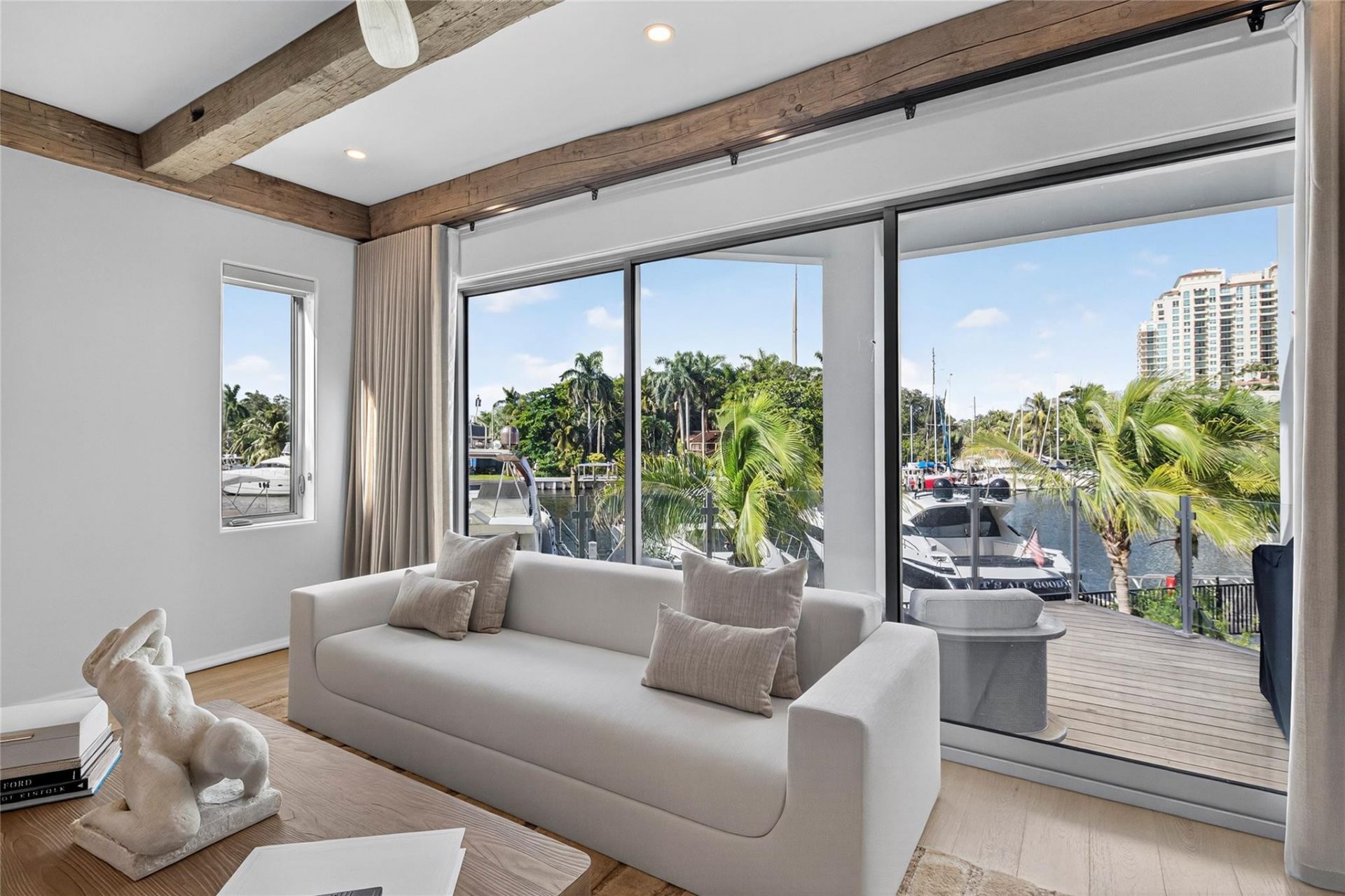621 SW 5 Place, Fort Lauderdale, FL 33315 Photo