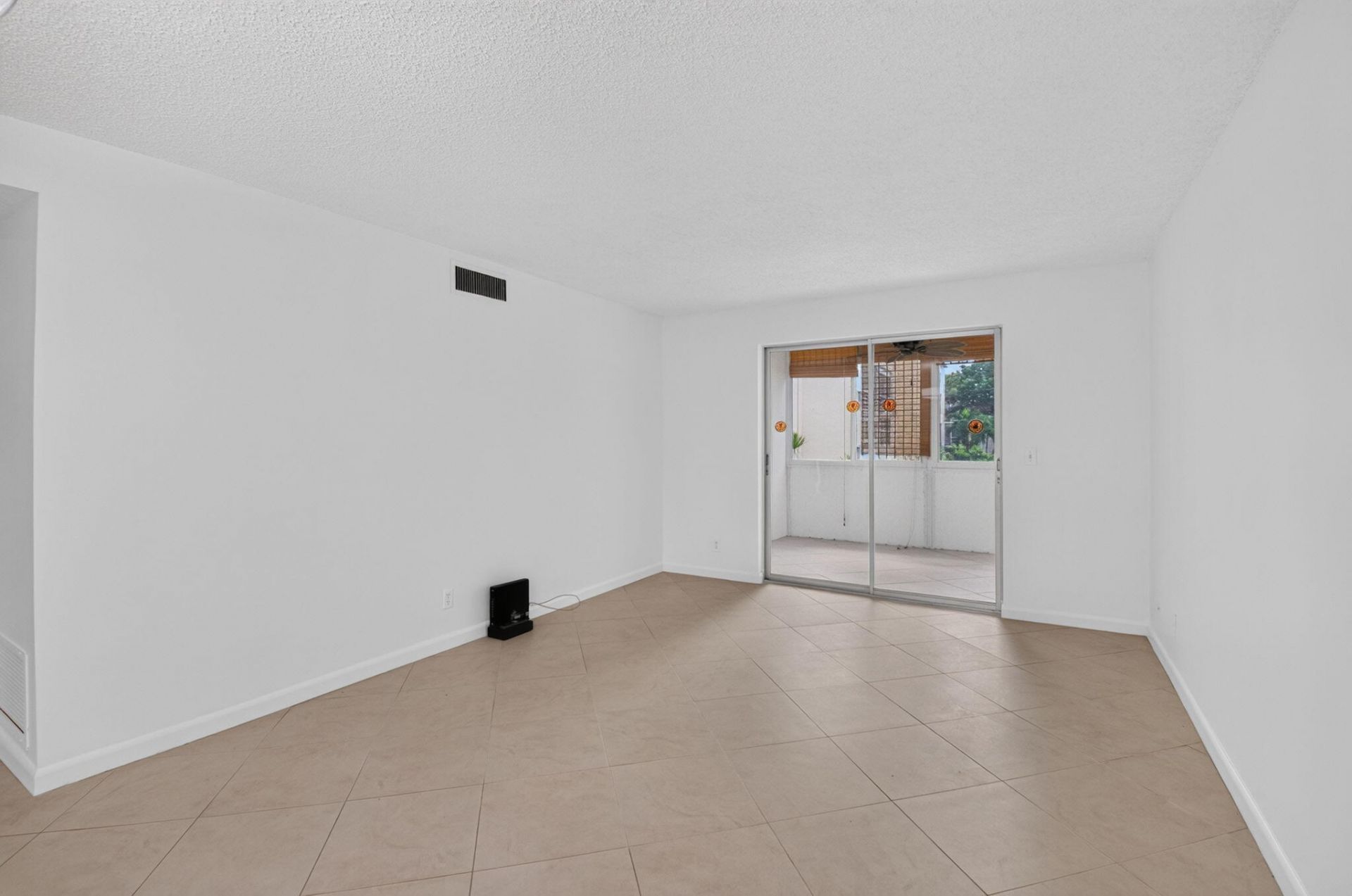 2615 NE 3rd Court, Unit 2130, Boynton Beach, FL 33435 Photo