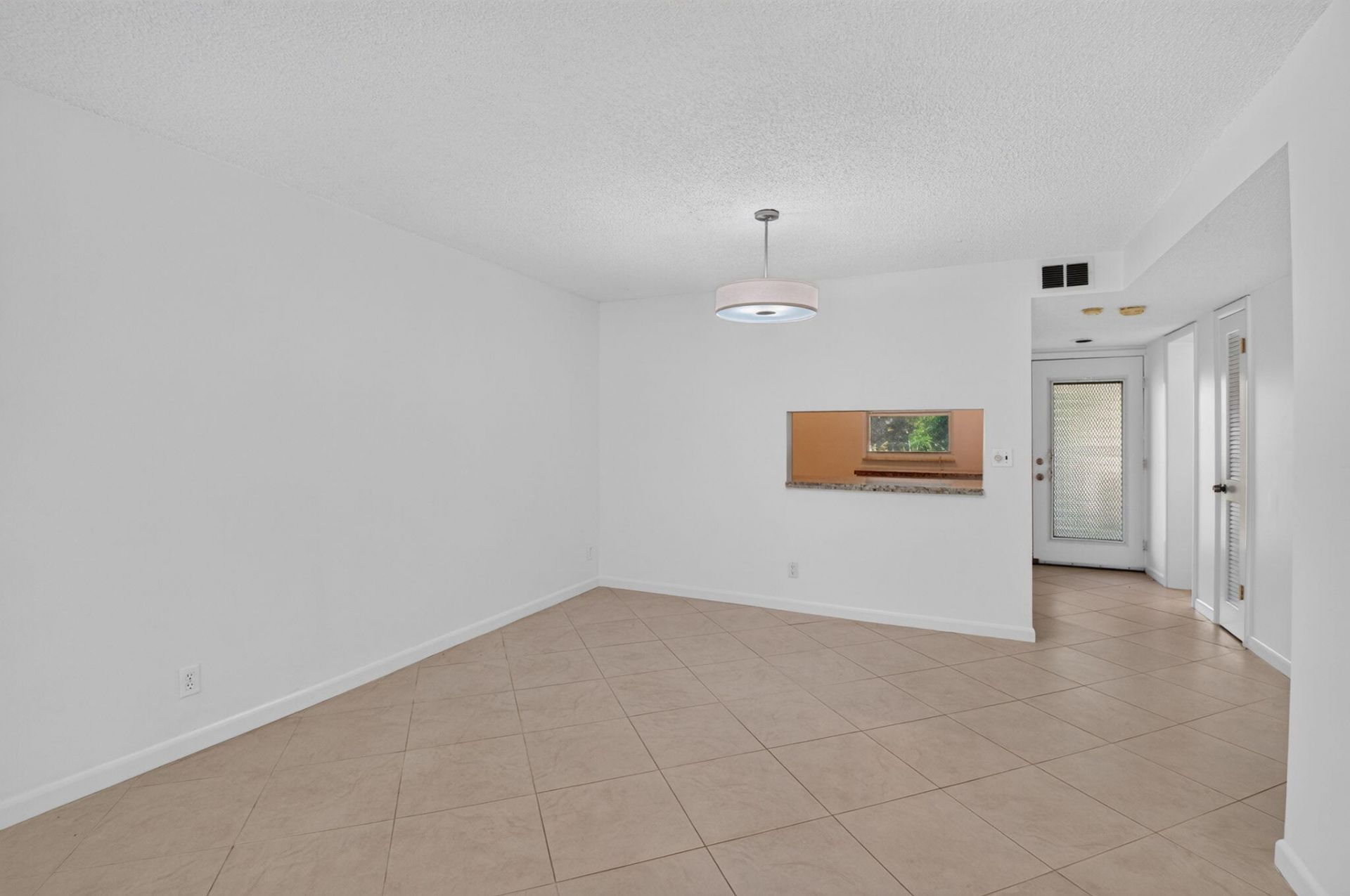 2615 NE 3rd Court, Unit 2130, Boynton Beach, FL 33435 Photo