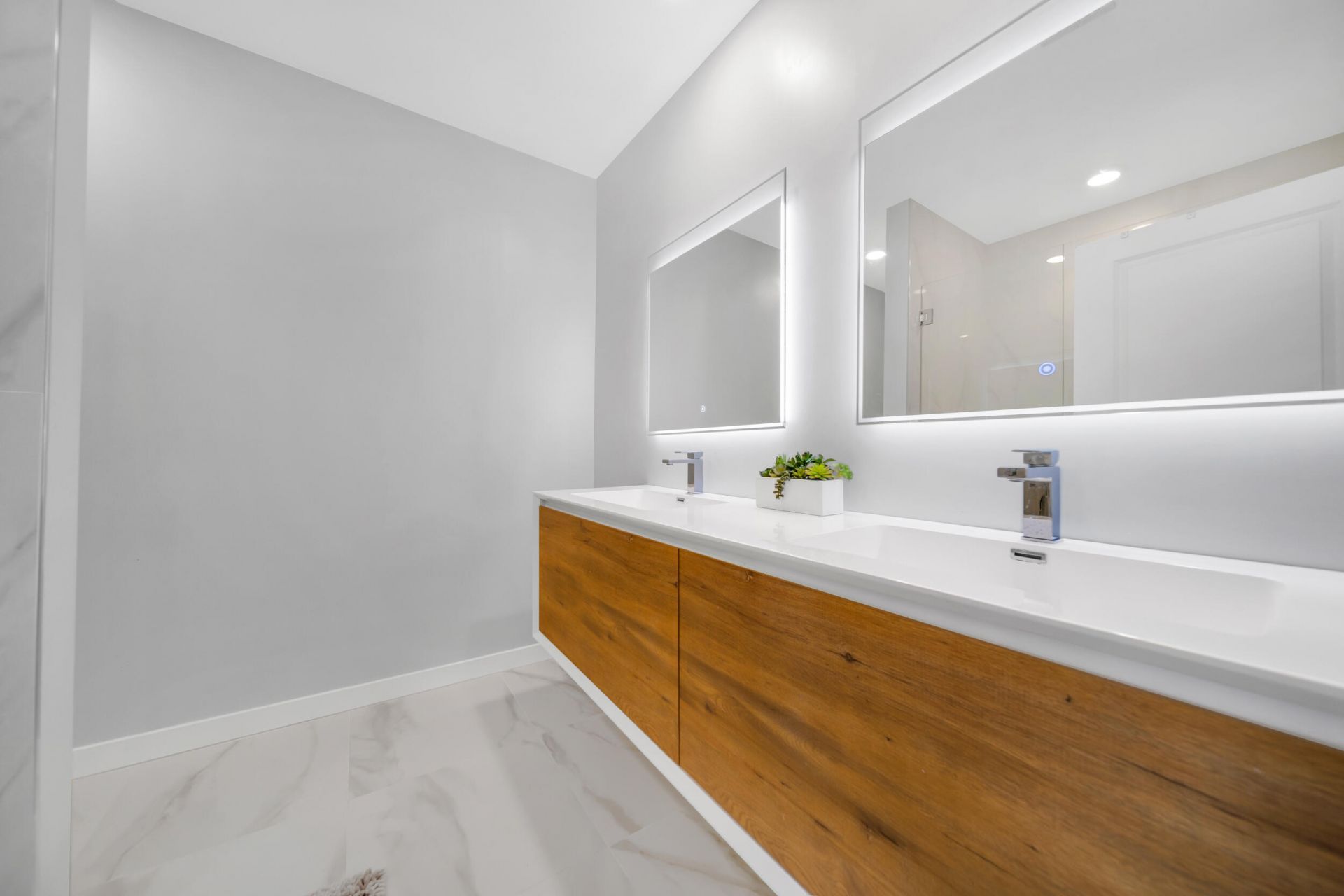 545 NW 17th Street, Fort Lauderdale, FL 33311 Photo