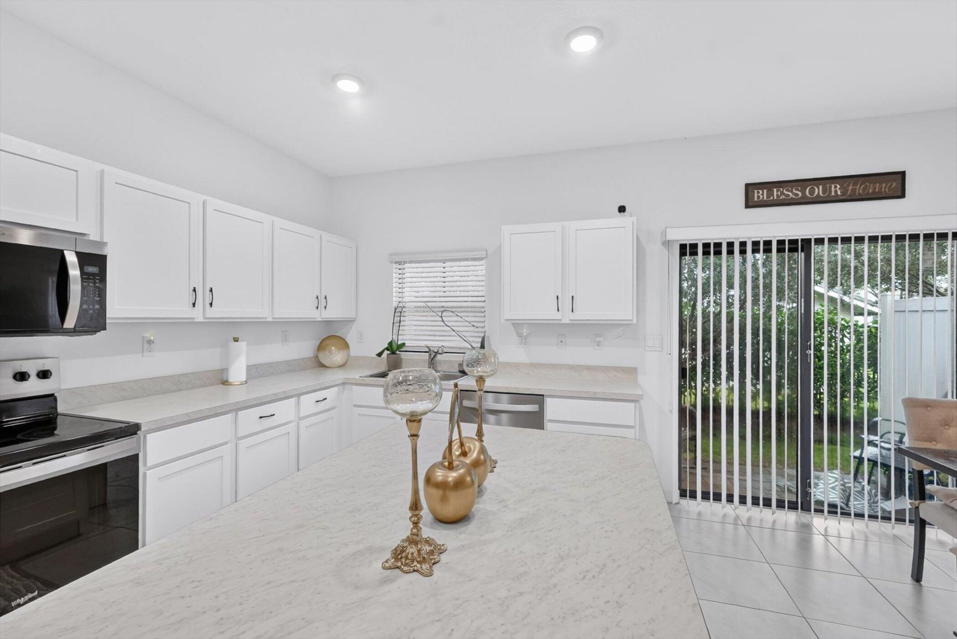 353 NW 9th Street, Pompano Beach, FL 33060 Photo