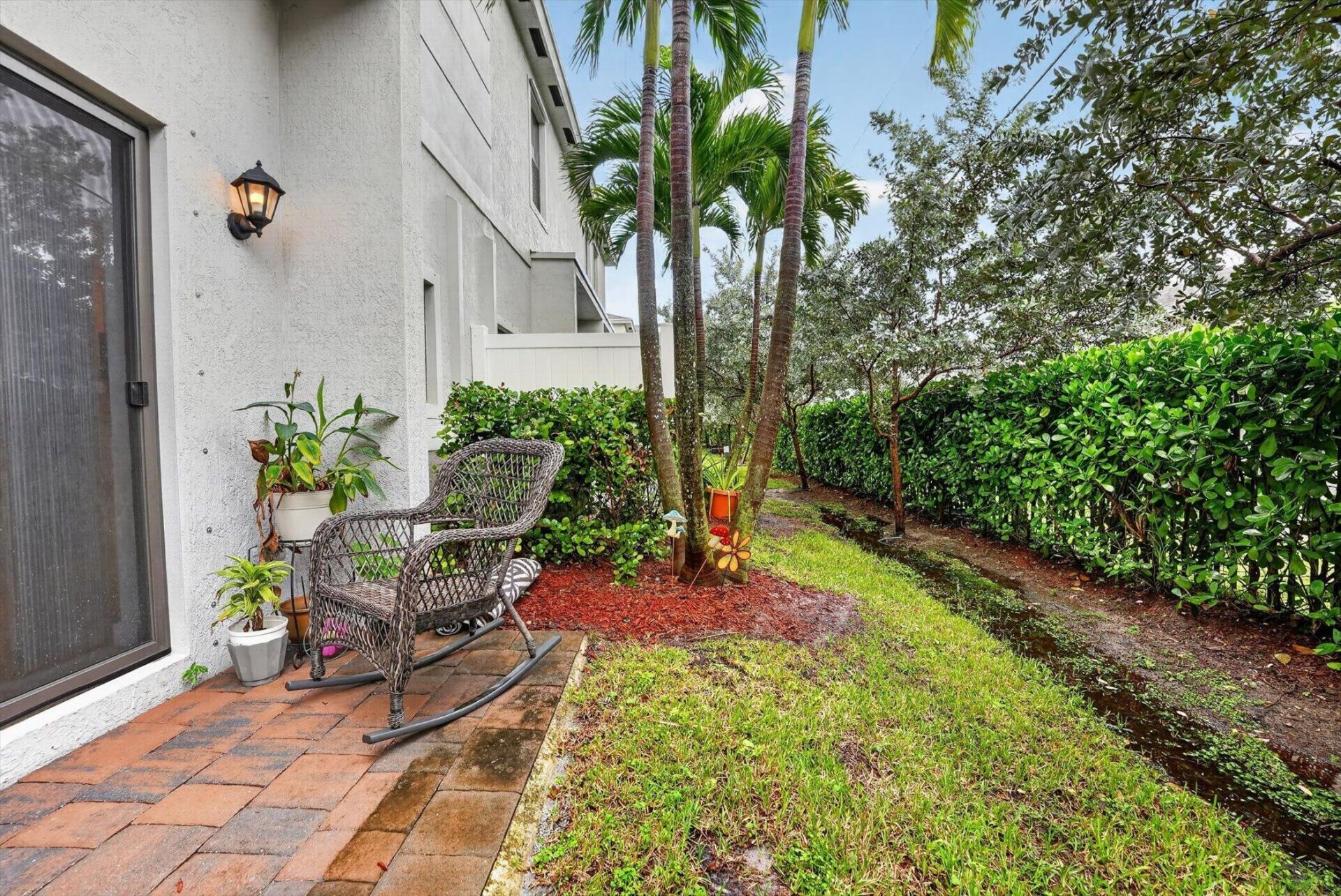 353 NW 9th Street, Pompano Beach, FL 33060 Photo