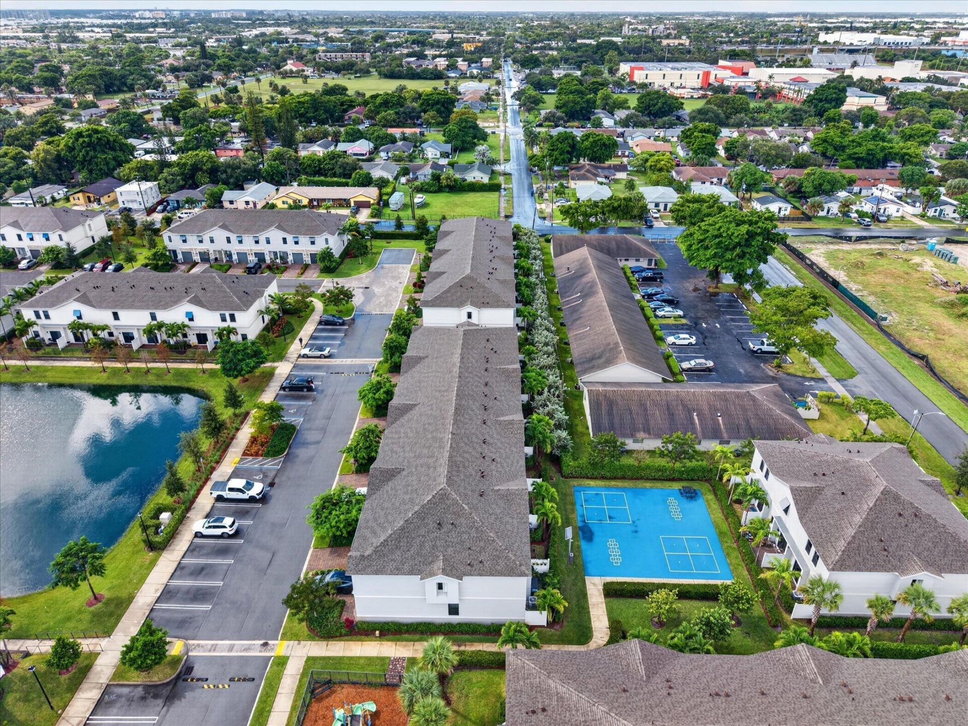 353 NW 9th Street, Pompano Beach, FL 33060 Photo