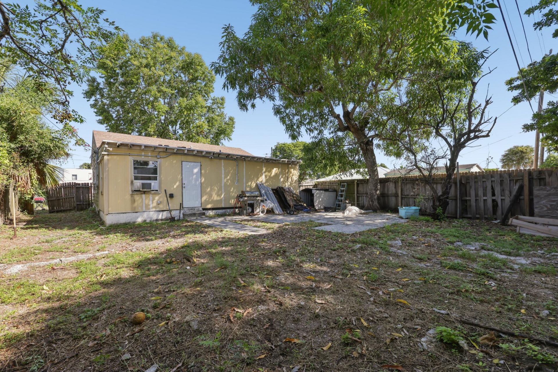 628 58th Street, West Palm Beach, FL 33407 Photo