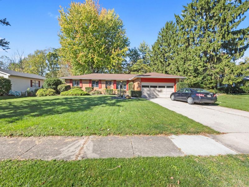 213 Meadowbrook Drive , Bellefontaine, OH 43311 Photo 22