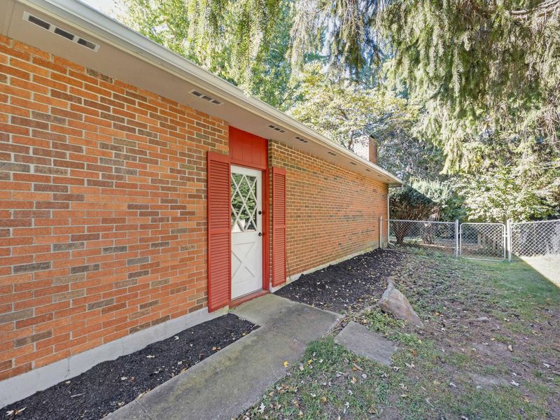 213 Meadowbrook Drive , Bellefontaine, OH 43311 Photo 24